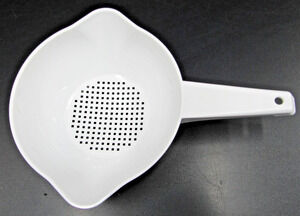 Vintage Tupperware Small White Colander Strainer 1 quart 1200